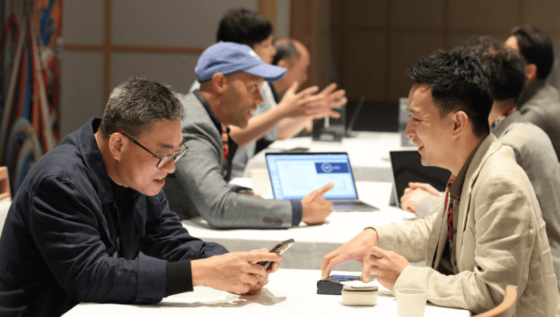 Investor Hours 795x450